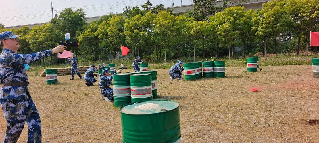 揭秘性价比高的军事拓展训练基地,周末训练好去处